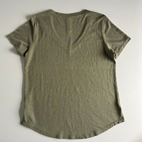 Athleta Breezy Scoop V-Neck Short Sleeve Tee Shadow Olive Size Medium PETITE - Picture 5 of 9